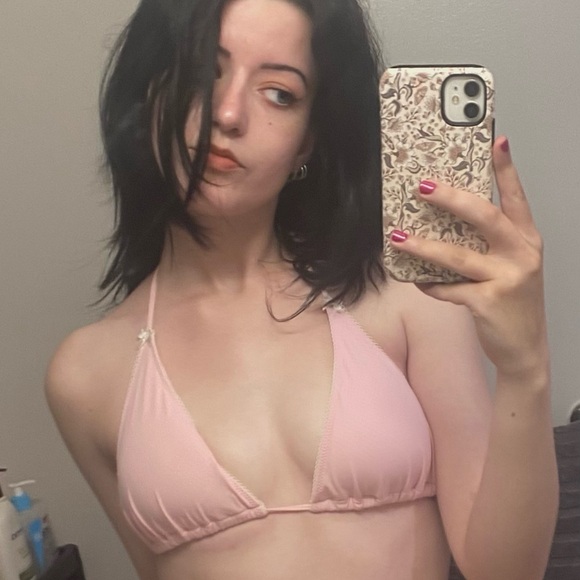 Meet your Posher, Madelaine - Picture 14 of 15